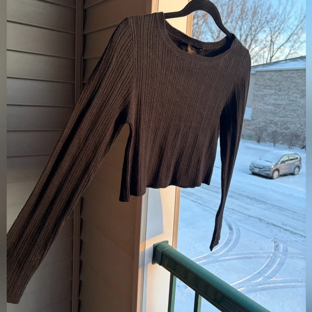 🆕House of Harlow 1960 Black Ribbed Wool Cashmere Cropped Knit Sweater Top Medium - Picture 5 of 16